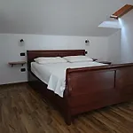 Tre Confini Alojamento de Acomodação e Pequeno-almoço 3*